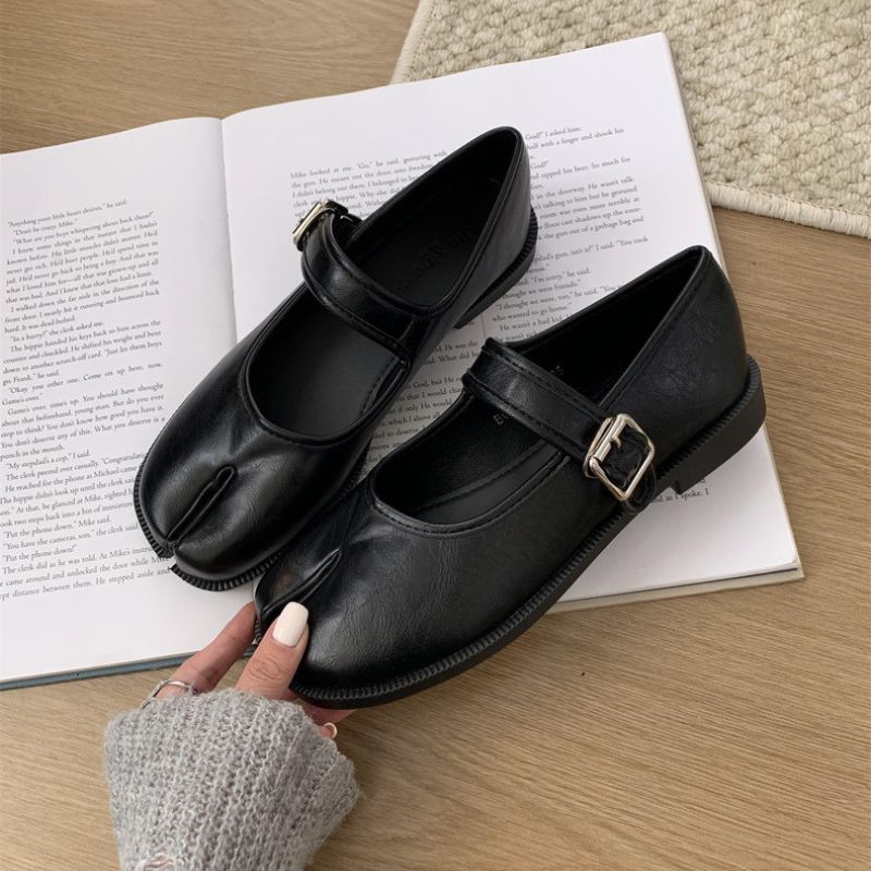 Ballerine Mary Jane stile Tabi