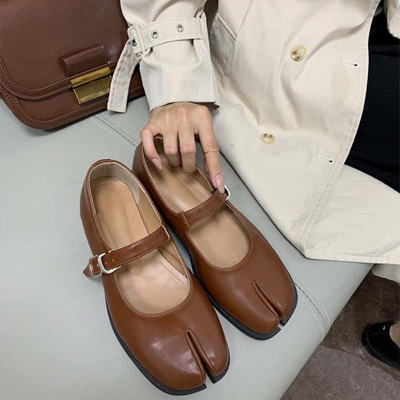 Ballerine Mary Jane stile Tabi
