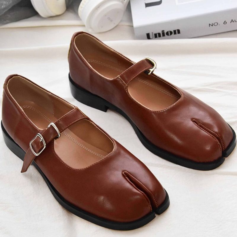 Ballerine Mary Jane stile Tabi
