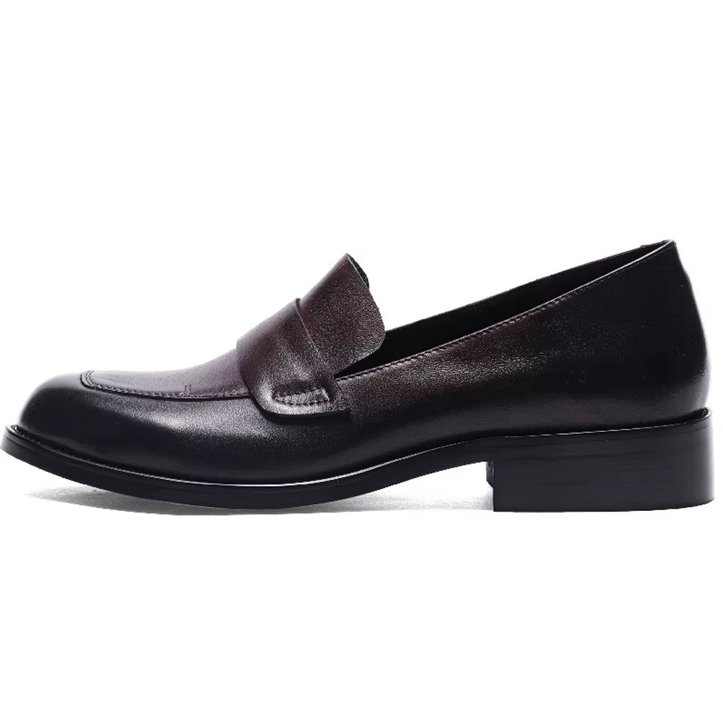 Mocassino classico elegante in pelle per donna