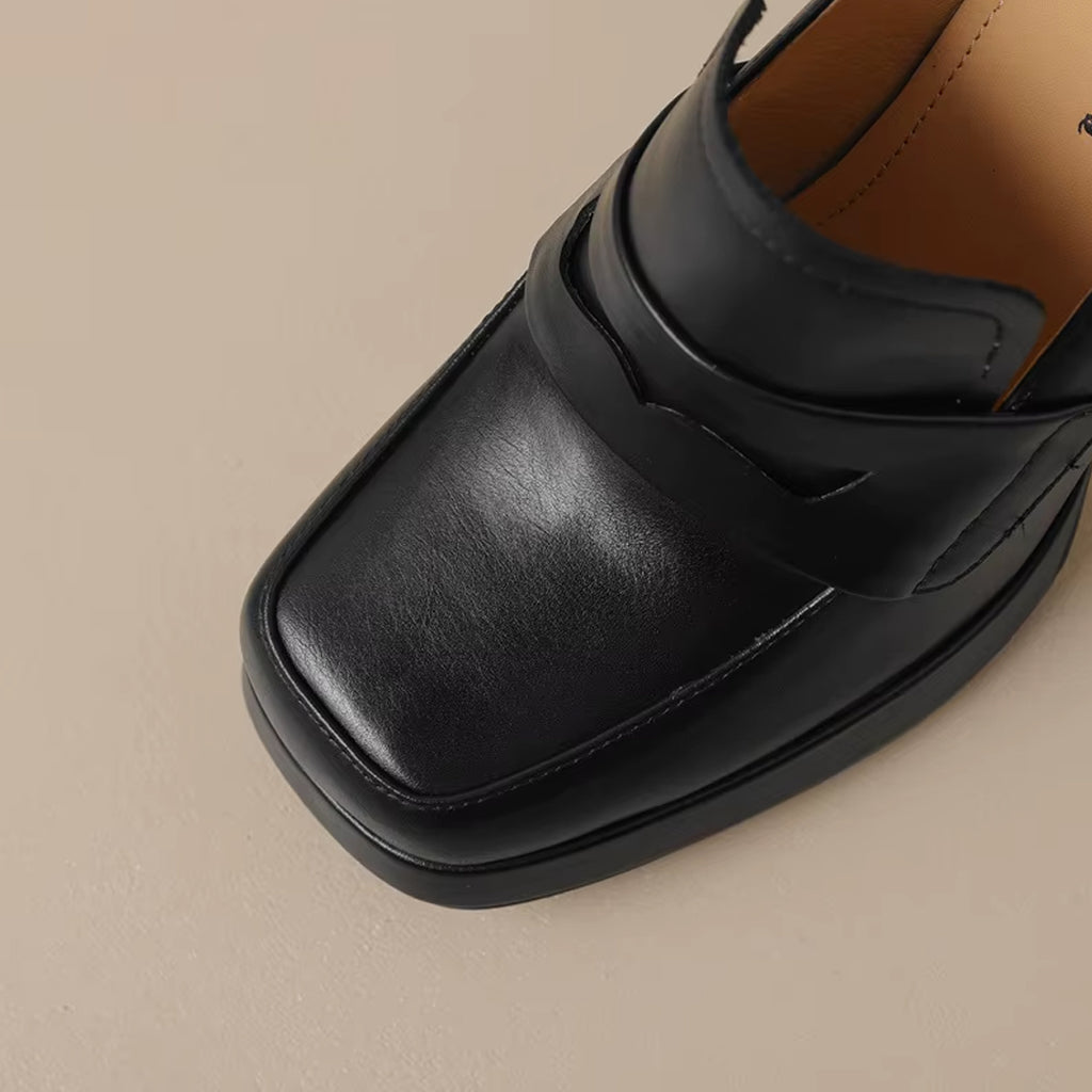 Mocassino con tacco in pelle per donna