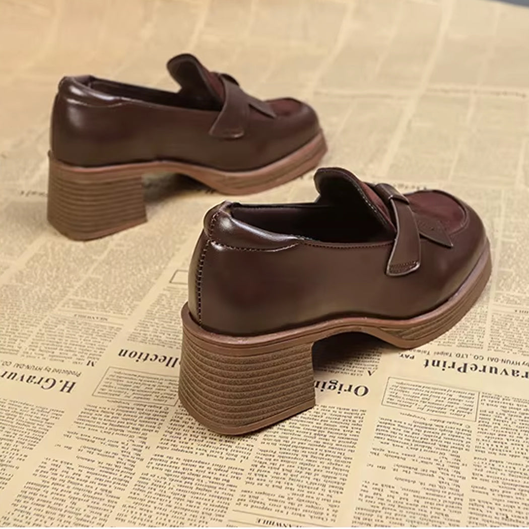Mocassino platform con tacco stile vintage