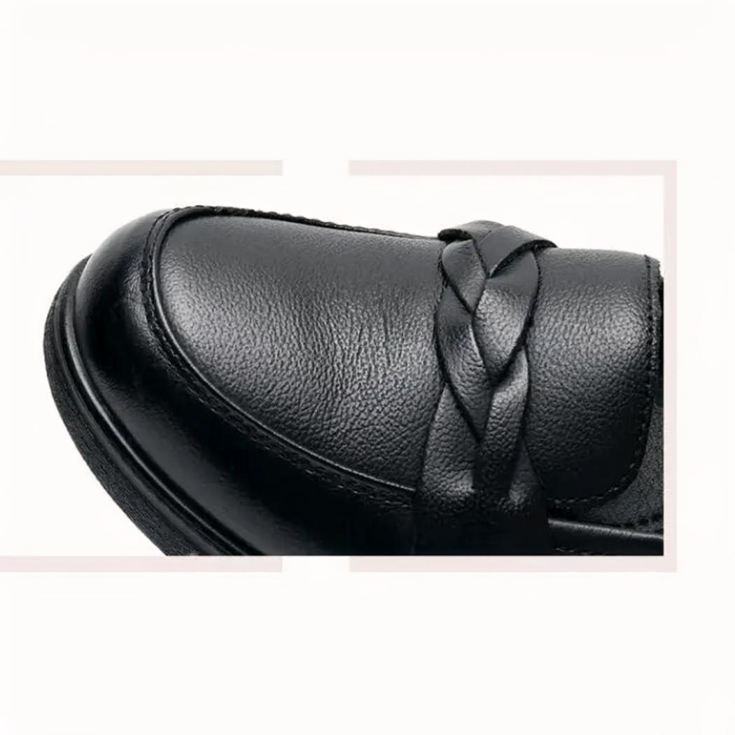 Mocassini neri da donna in vera pelle