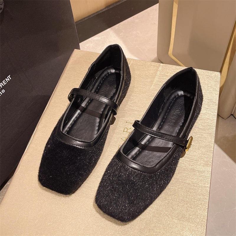 Mocassino stile ballerina bassa con fibbia sul collo del piede