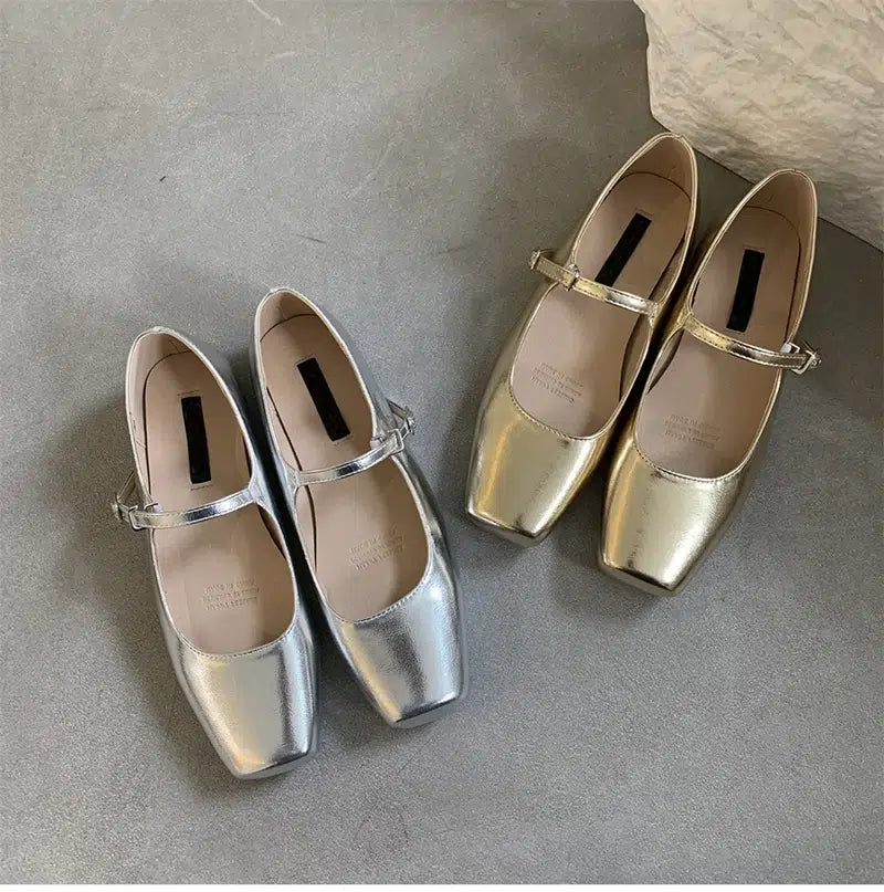 Ballerine Mary Jane con cinturino di tendenza