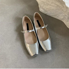 Ballerine Mary Jane con cinturino di tendenza, Argento