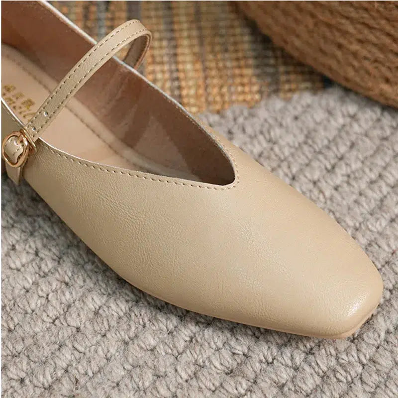 Ballerine Mary Jane con cinturino Eleganti e retrò