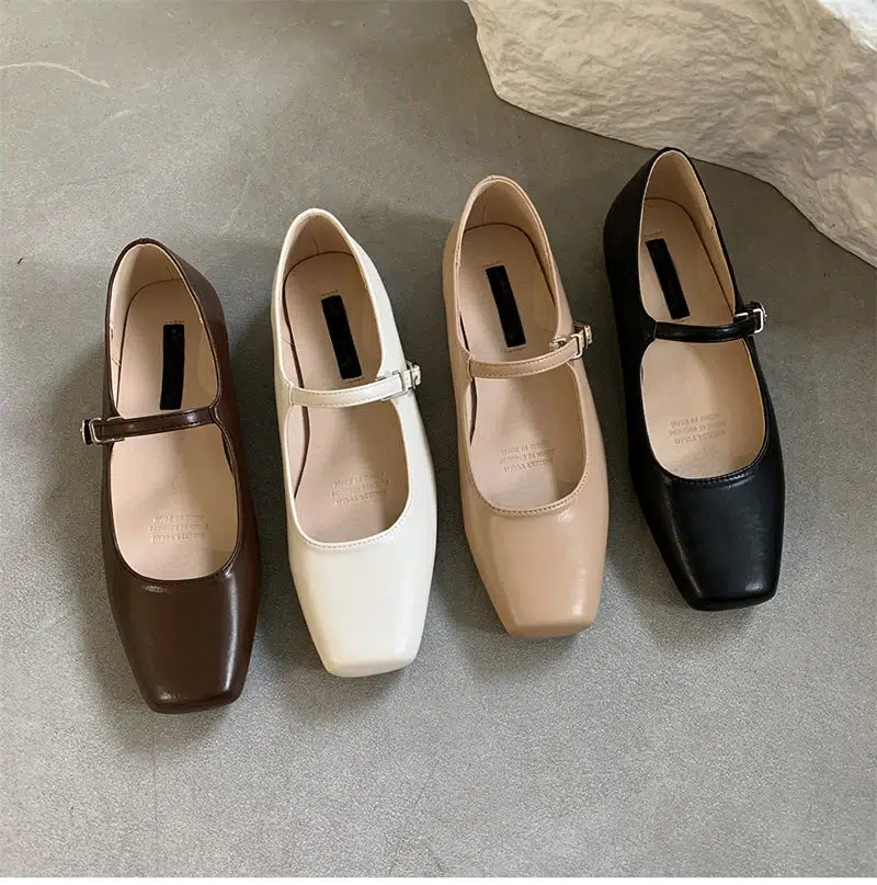 Ballerine Mary Jane con cinturino di tendenza