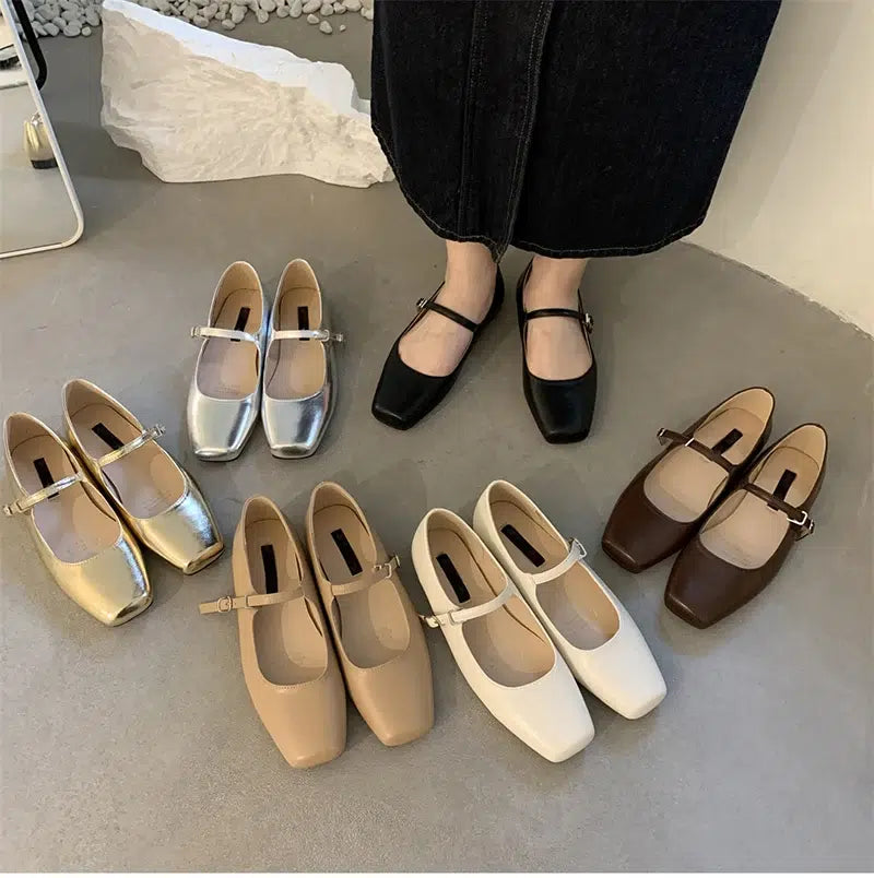 Ballerine Mary Jane con cinturino di tendenza