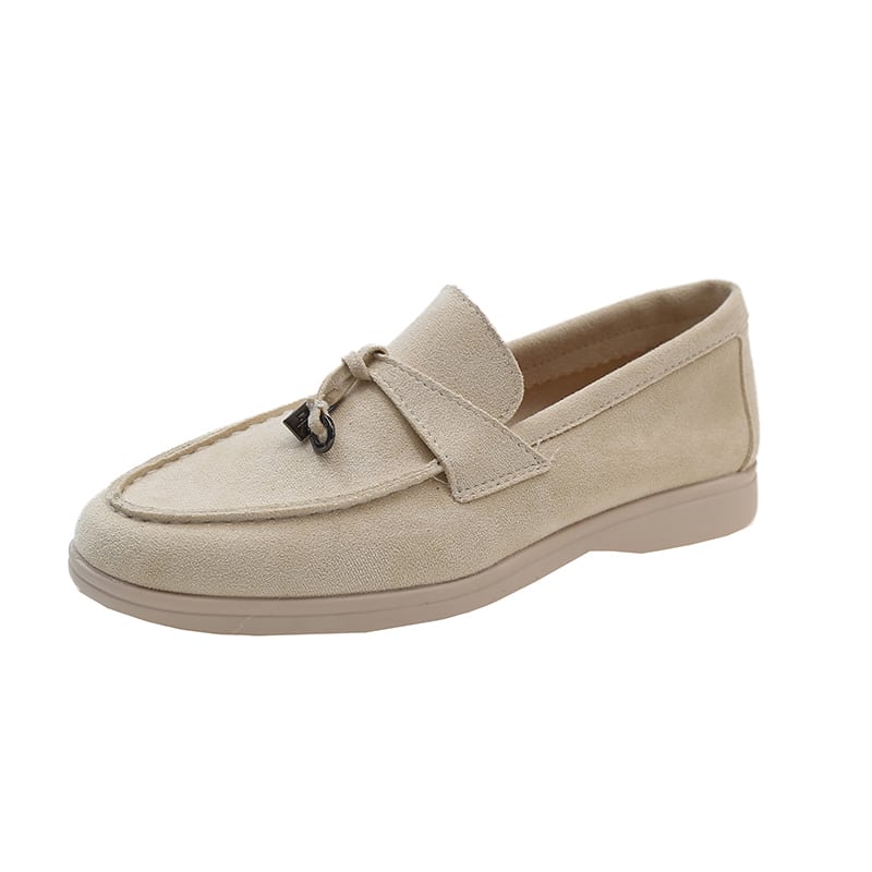 Mocassini classici con nappine in camoscio da donna