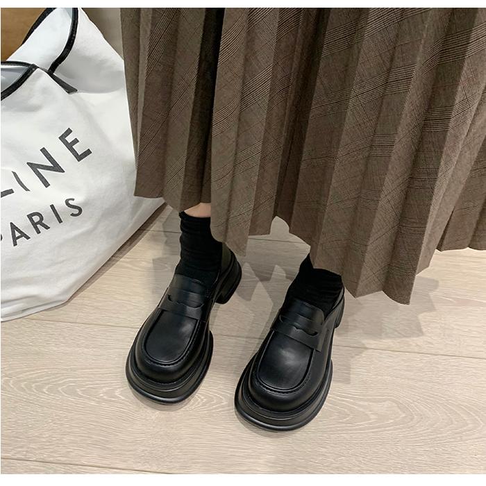 Mocassini con platform in stile college per donna