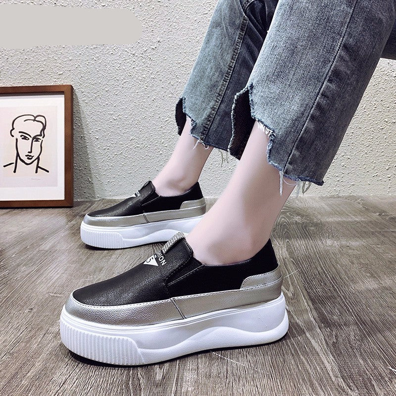 Mocassini bicolori con plateau per donna