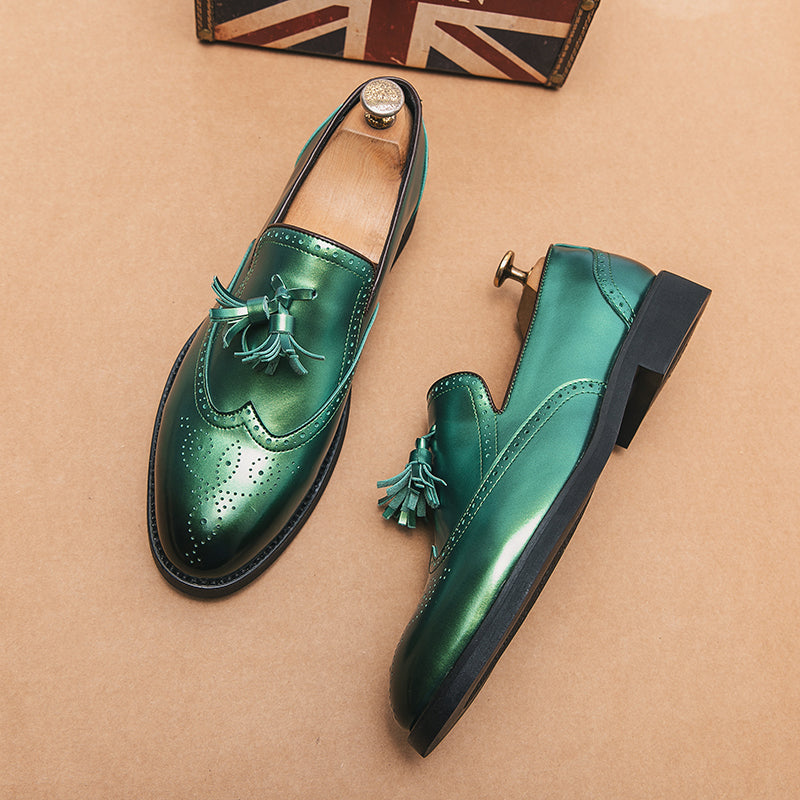 Mocassini con nappina verde metallico per uomo