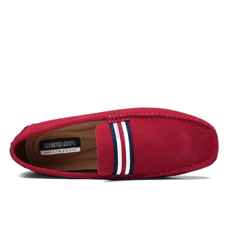 Mocassini design in camoscio rosso per uomo