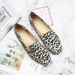 Mocassini stampa leopardata con punta quadrata da donna, Bianco