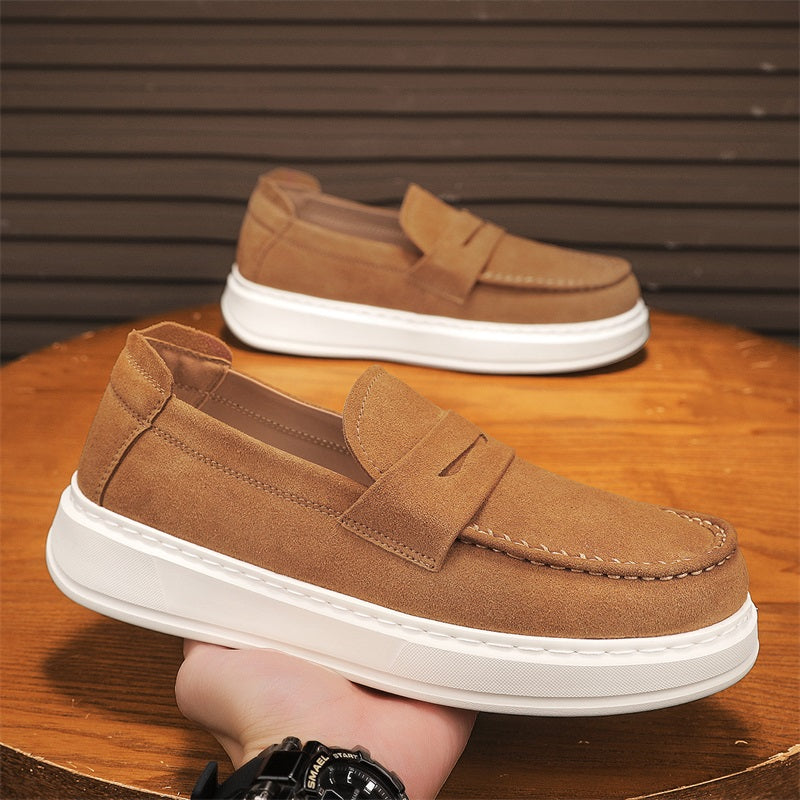 Mocassini cammello con suola spessa, vista frontale