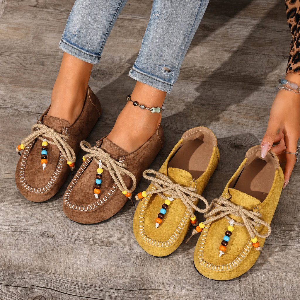 Mocassino donna con perle e lacci decorati, dettaglio 4