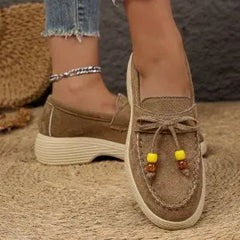 Mocassino donna con zeppa, fiocco di perle e platform, Tortora