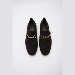 Mocassino donna con morsetto dorato, stile chic, Nero