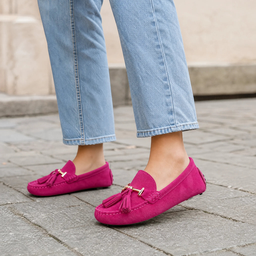 Mocassino donna con nappina e morsetto dorato, colore lilla
