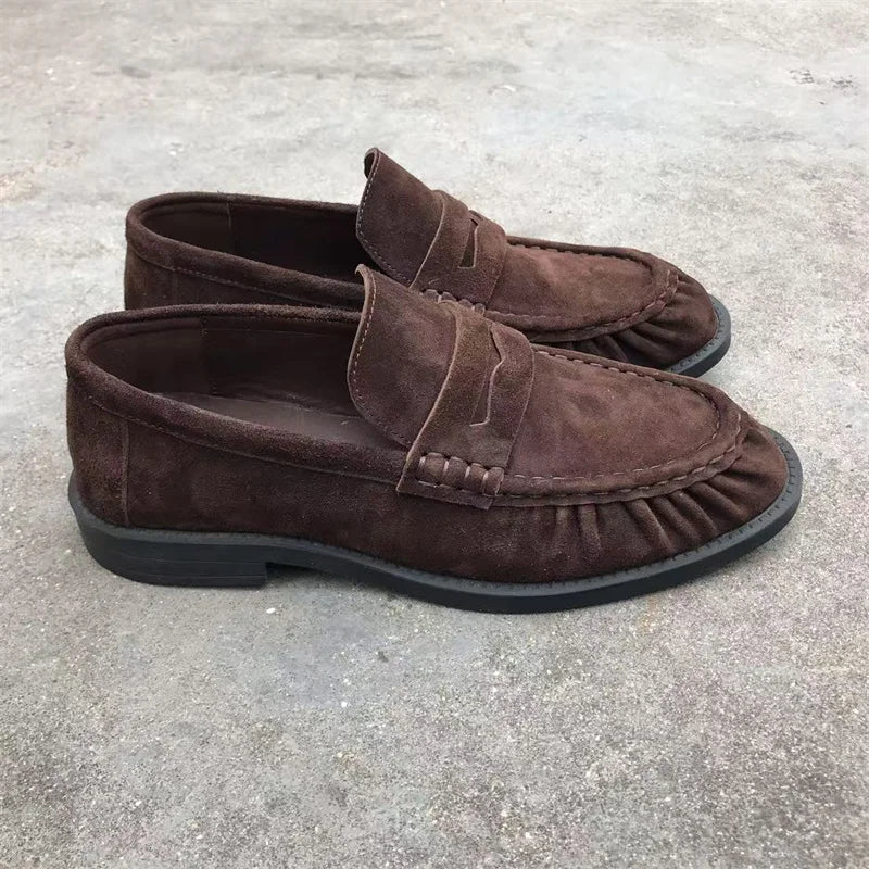 Tacco discreto del mocassino donna marrone