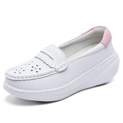 Mocassino Donna con Zeppa Bianco Traforato in Pelle, Bianco tacco rosa
