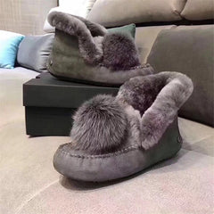 Mocassini indiani in camoscio foderato con pompon, Grigio