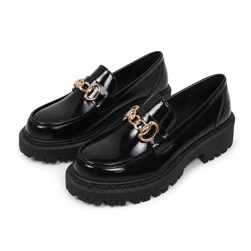 Mocassino con plateau nero con catenella dorata da donna - nero lucido