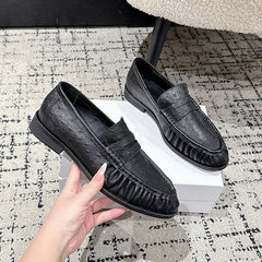Mocassino penny donna effetto coccodrillo, look raffinato, Nero struzzo