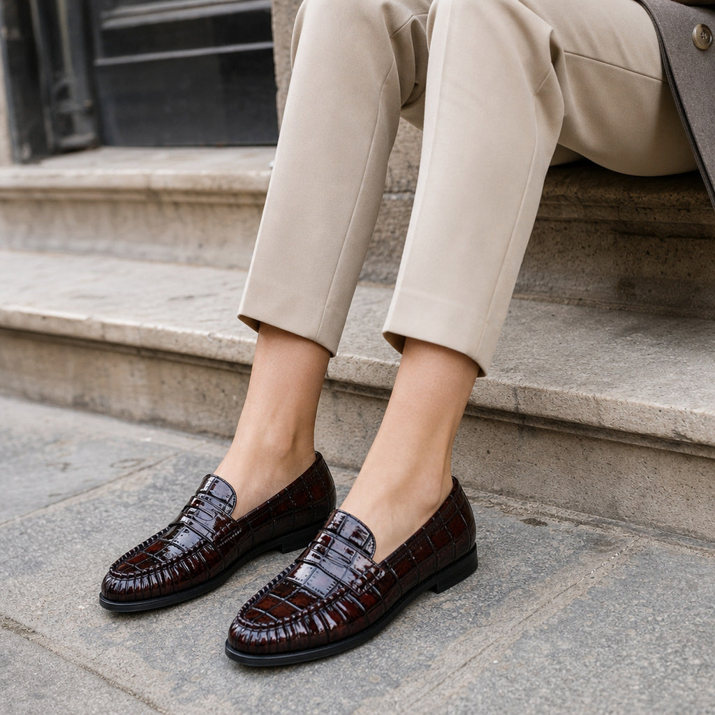 Mocassino donna nero effetto coccodrillo