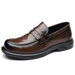 Mocassino penny uomo in pelle con suola spessa, Marrone
