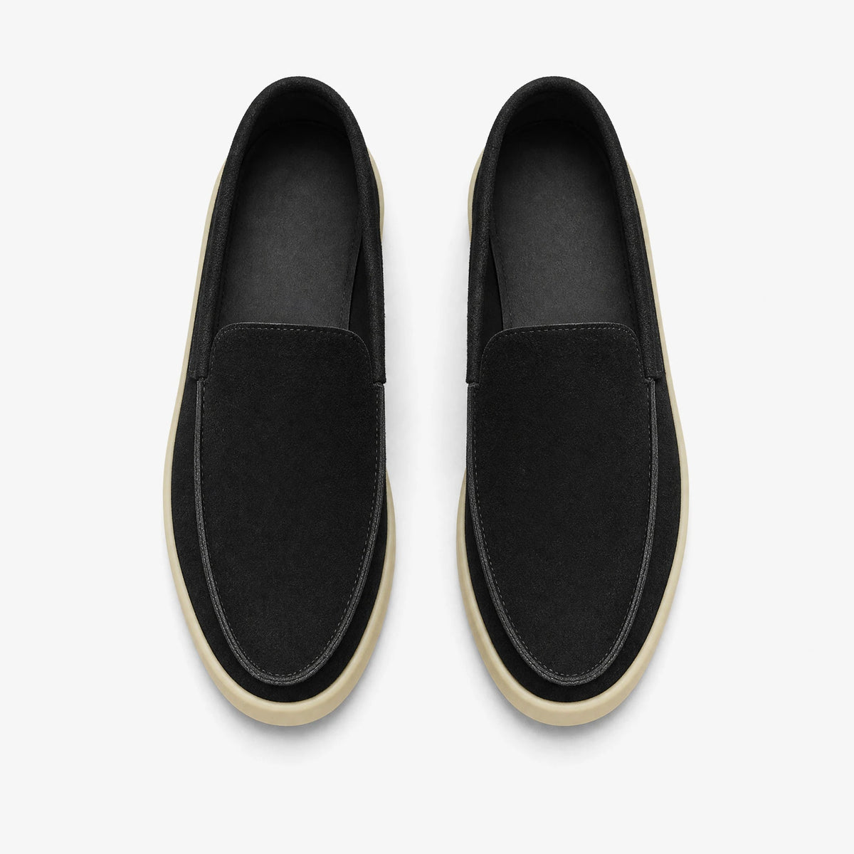 Mocassino con suola spessa in camoscio nero
