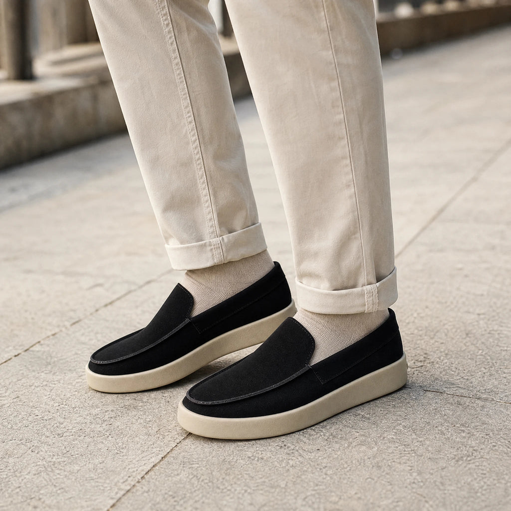 Mocassino con suola spessa nero slip-on, colore talpa