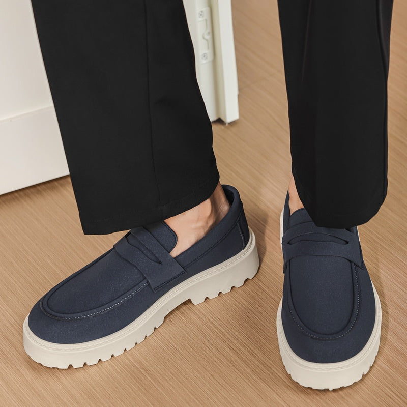 Mocassino cammello slip-on, vista laterale ravvicinata