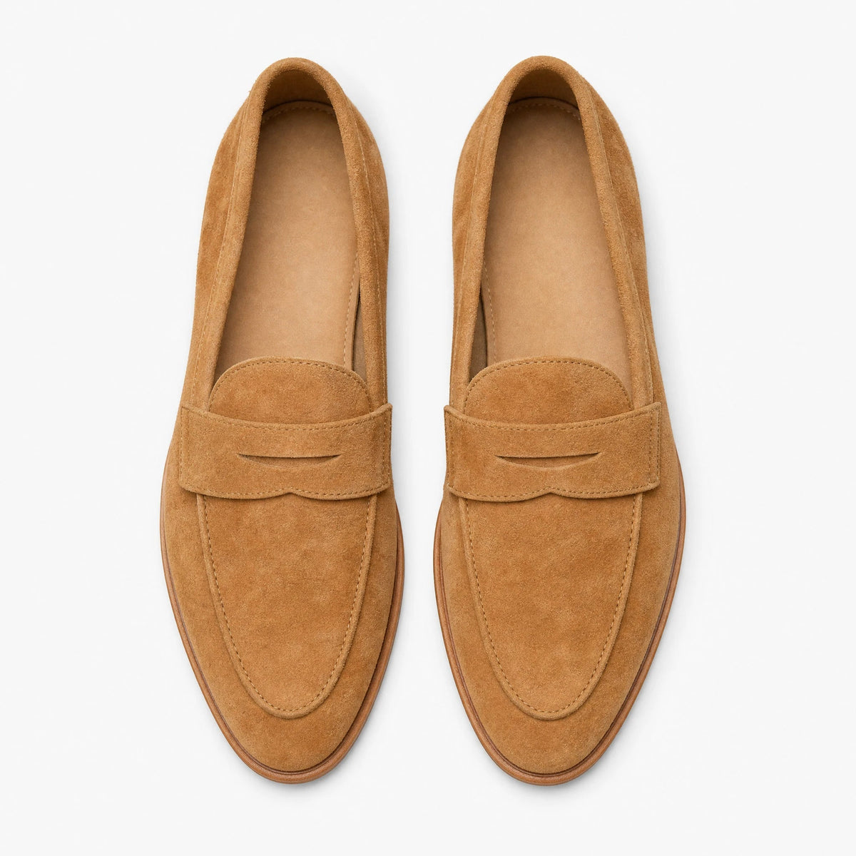 Mocassino uomo in camoscio con cuciture penny cognac