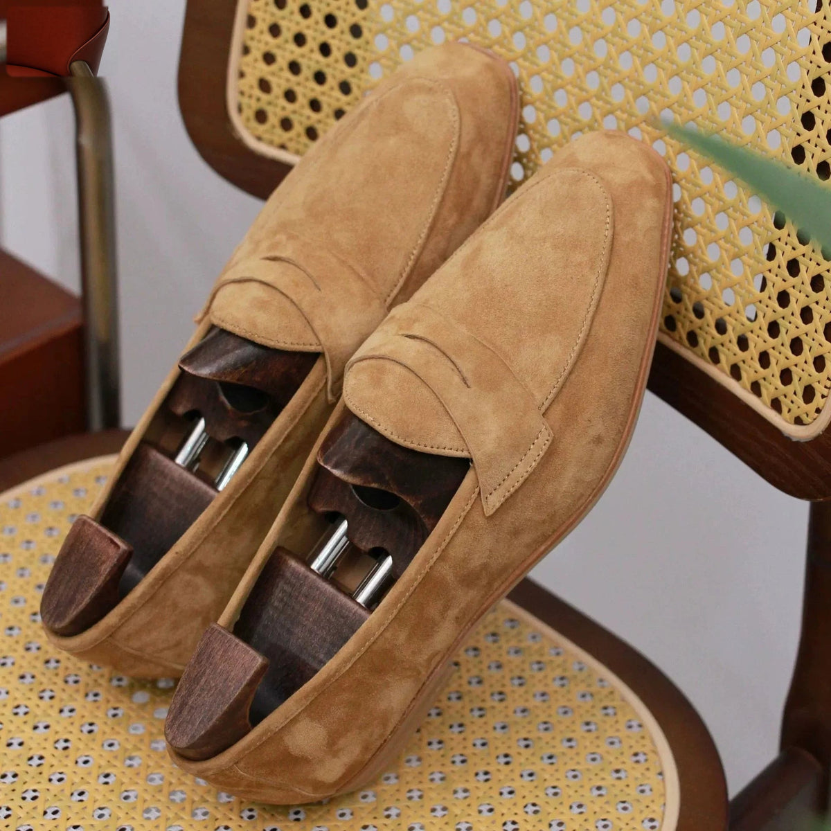 Mocassino uomo in camoscio cammello