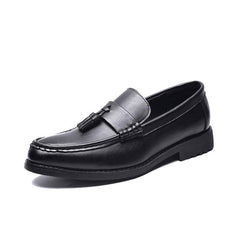 Mocassini casual con nappine da uomo, Nero