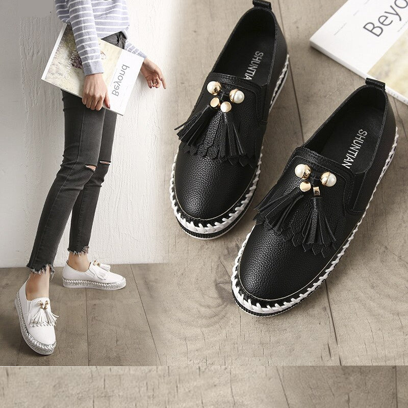 Mocassini morbidi con nappe e dettagli trendy per donna