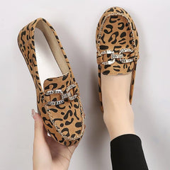 Mocassini morbidi stampa leopardata con anelli in strass, Marrone