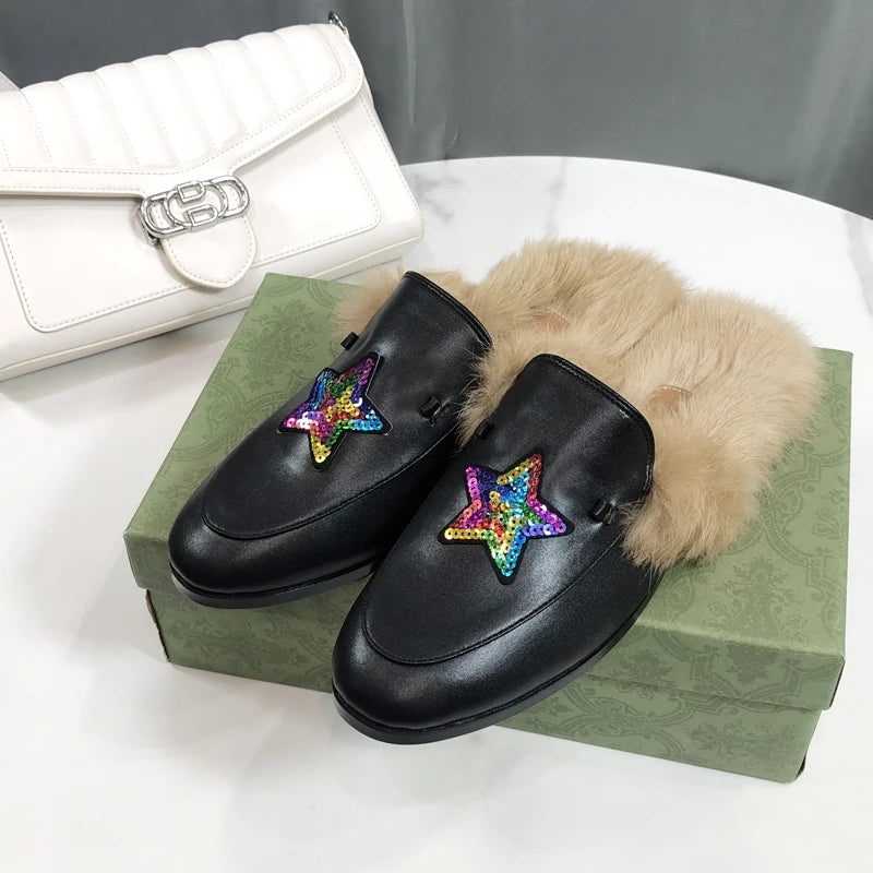 Mule bianche in pelle con stelle ricamate