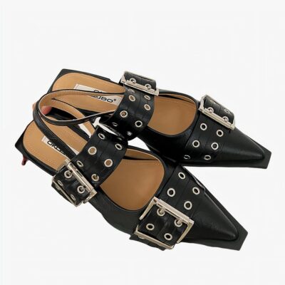 Mocassin style ballerine vernis avec deux boucles sur le dessus